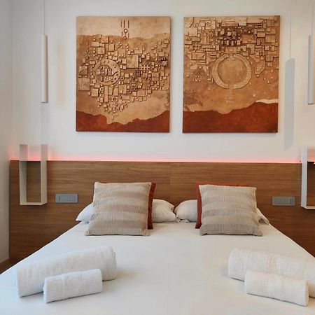 Galleria Roma Art Guesthouse Oristano Ngoại thất bức ảnh