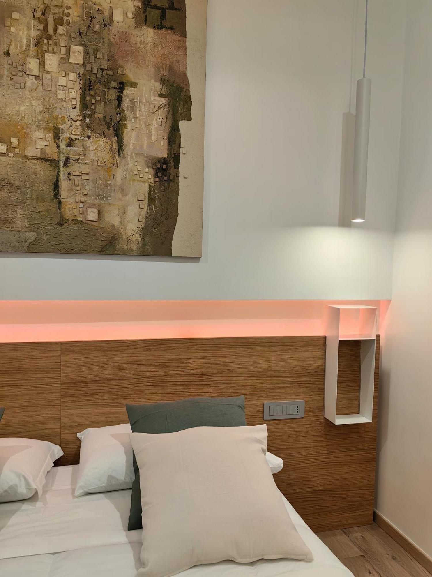 Galleria Roma Art Guesthouse Oristano Ngoại thất bức ảnh