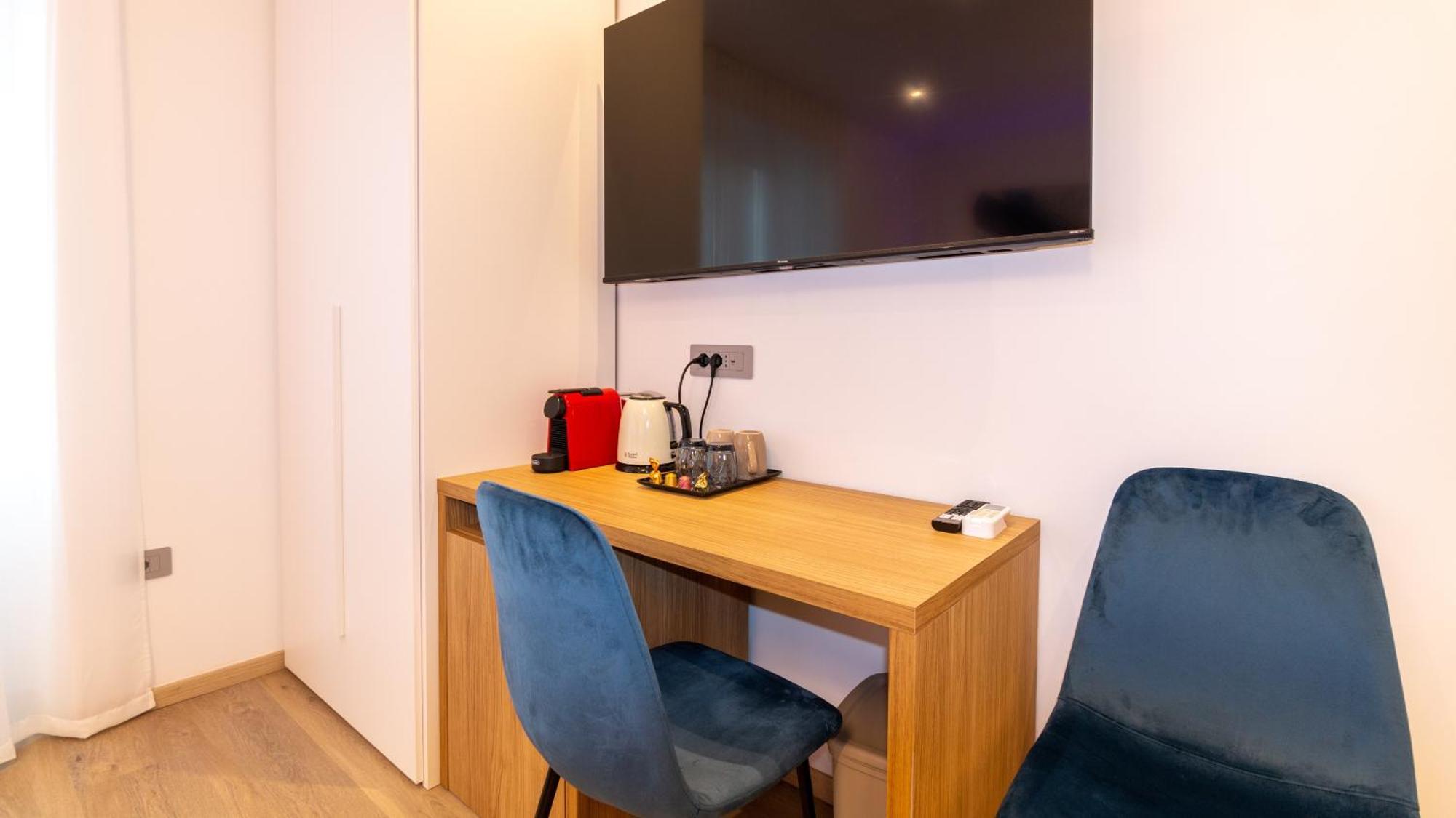Galleria Roma Art Guesthouse Oristano Ngoại thất bức ảnh