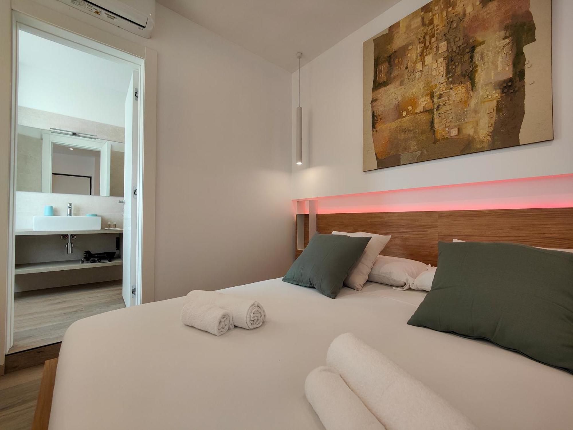 Galleria Roma Art Guesthouse Oristano Ngoại thất bức ảnh